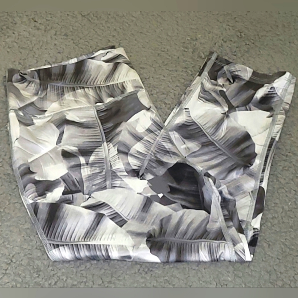 🔥Reel Legends Performance Outfitters Elite Comfort. Leggings *L*